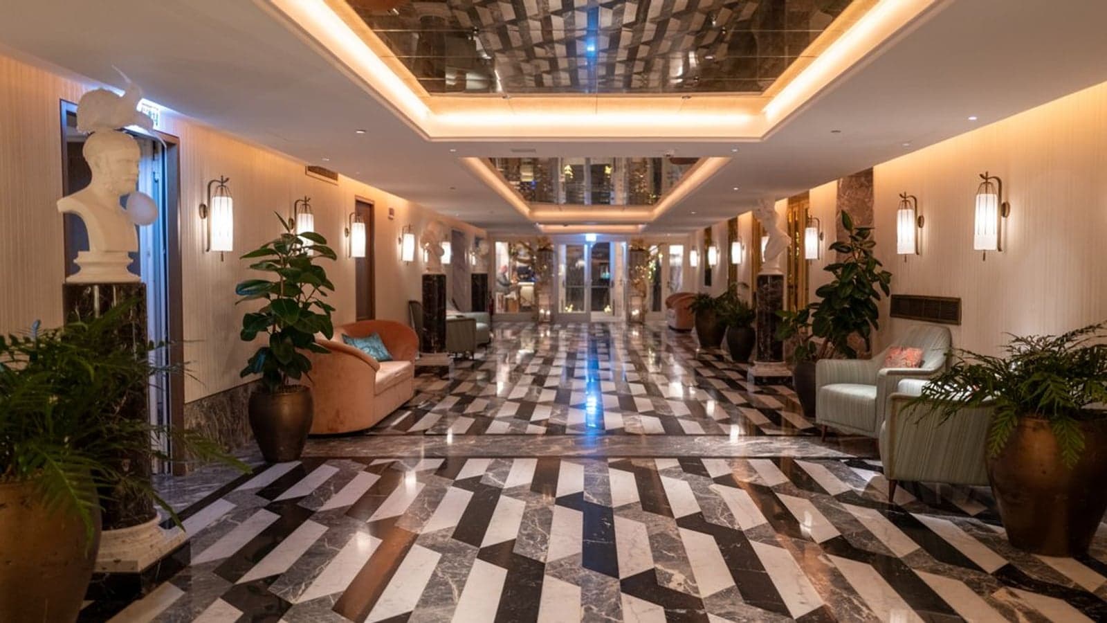 Kaya Artemis Resort & Casino — casino / resort atmosferi, İskele