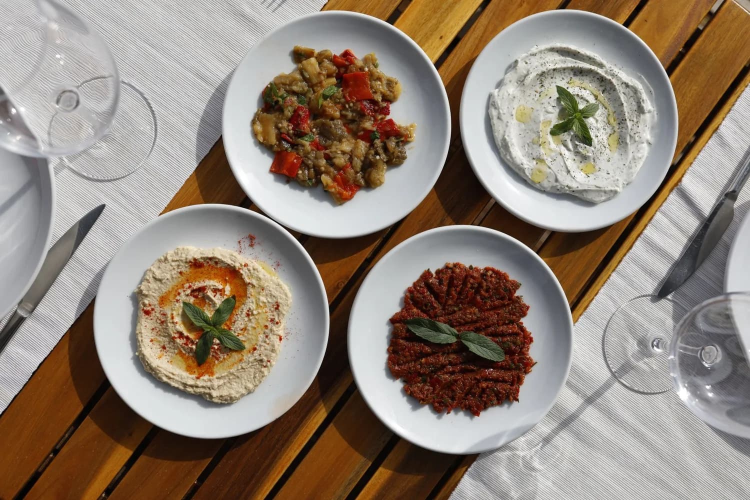 Destiny Restaurant and Cafe Bar — Kıbrıs rehber kapak görseli