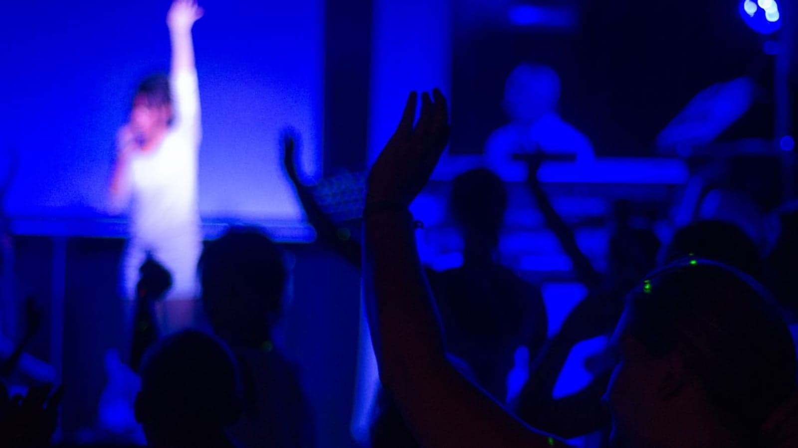 Monamour Night Club — VIP lounge ve bar atmosferi, Lefkoşa