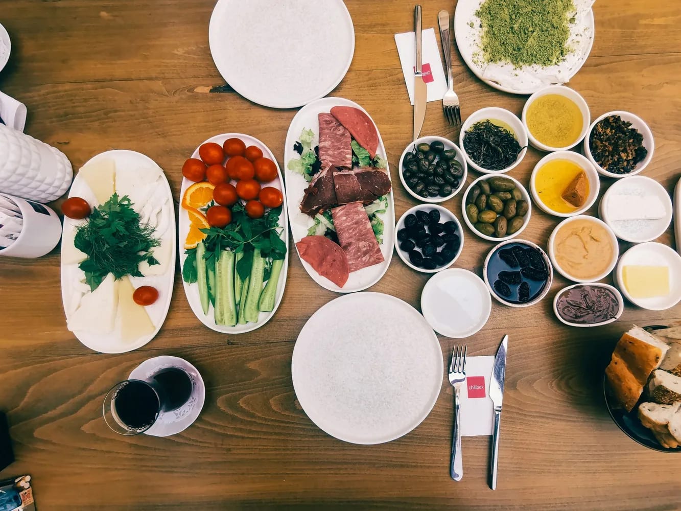 Carob Island Restaurant — Kıbrıs rehber kapak görseli