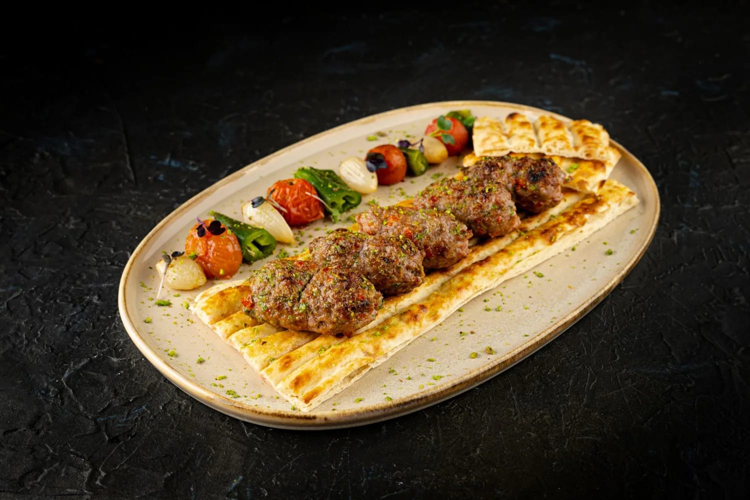 Kyrenia Palace Jakaranda Restaurant — Kıbrıs rehber kapak görseli