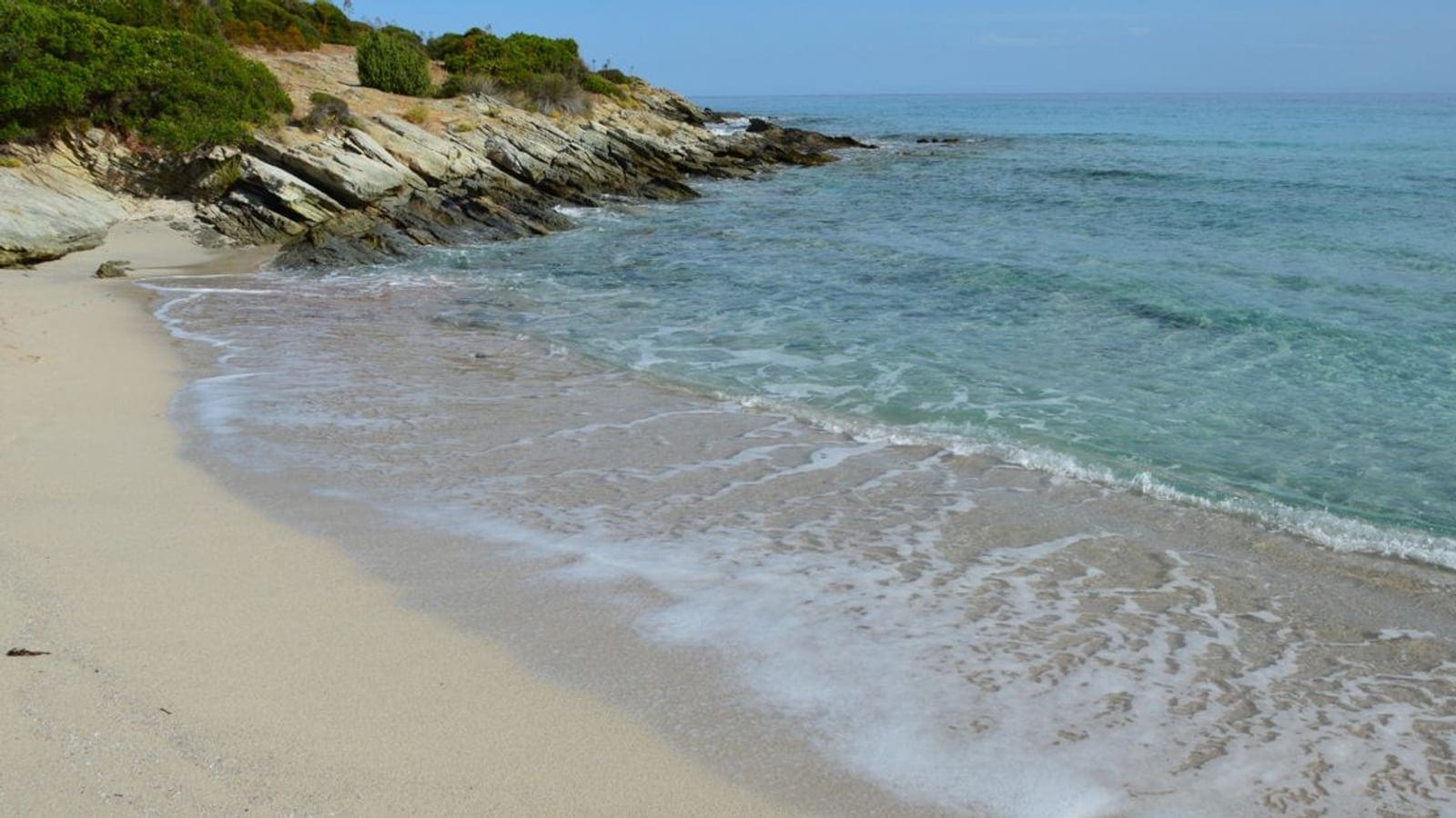 Silver Beach — Gazimağusa plaj / beach club kapak görseli