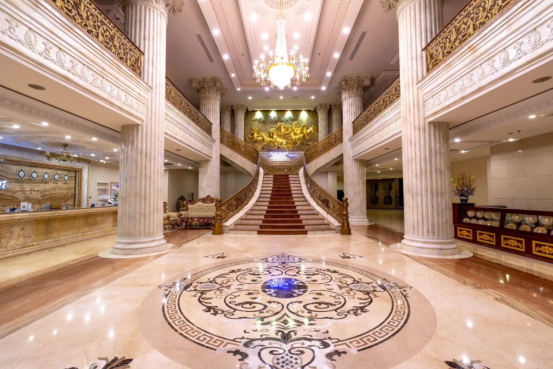 Microgaming — salon atmosferi ve misafir bağlamı