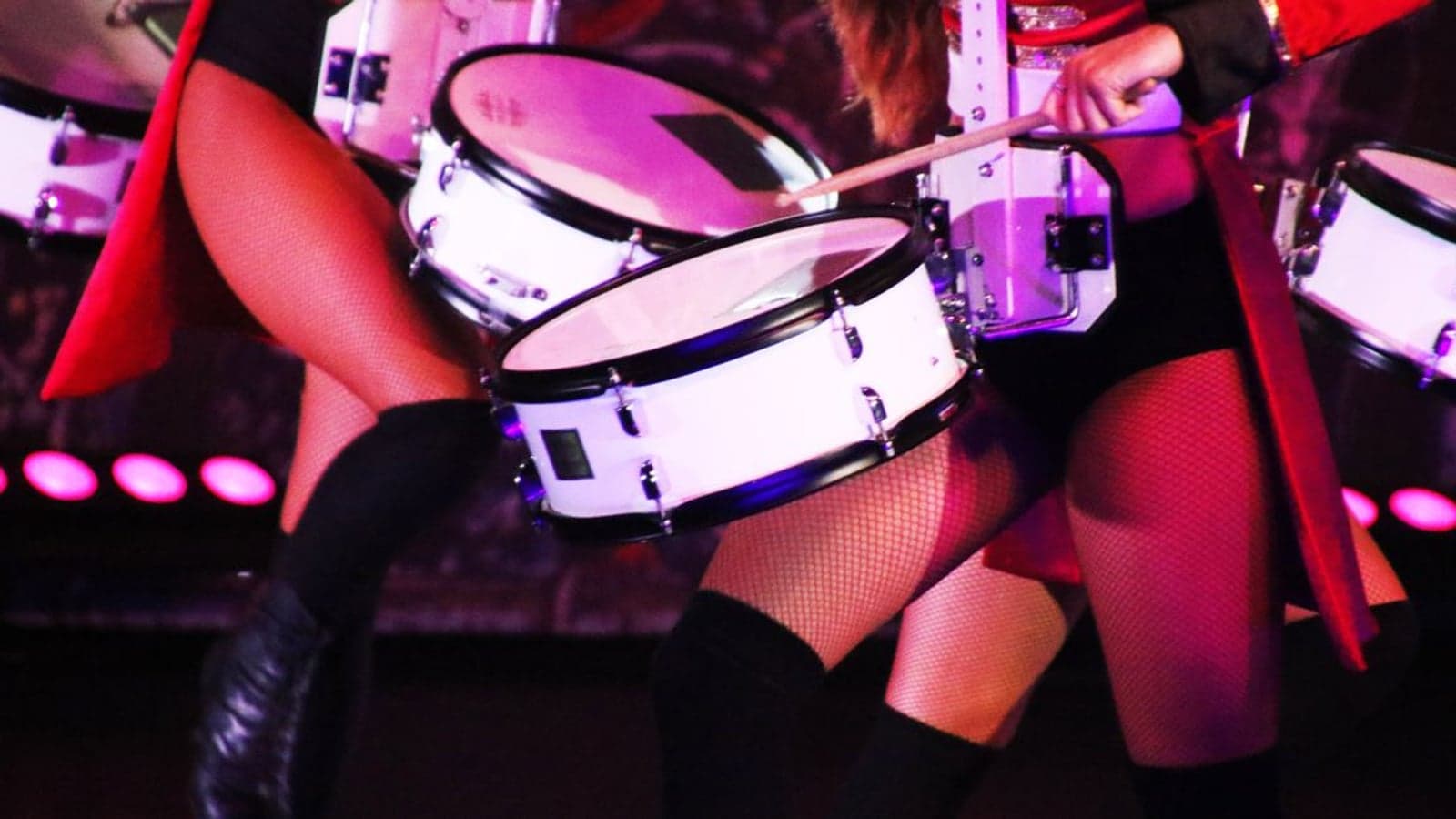 Sarı Taşlar Night Club — Lefkoşa gece kulübü kapak görseli